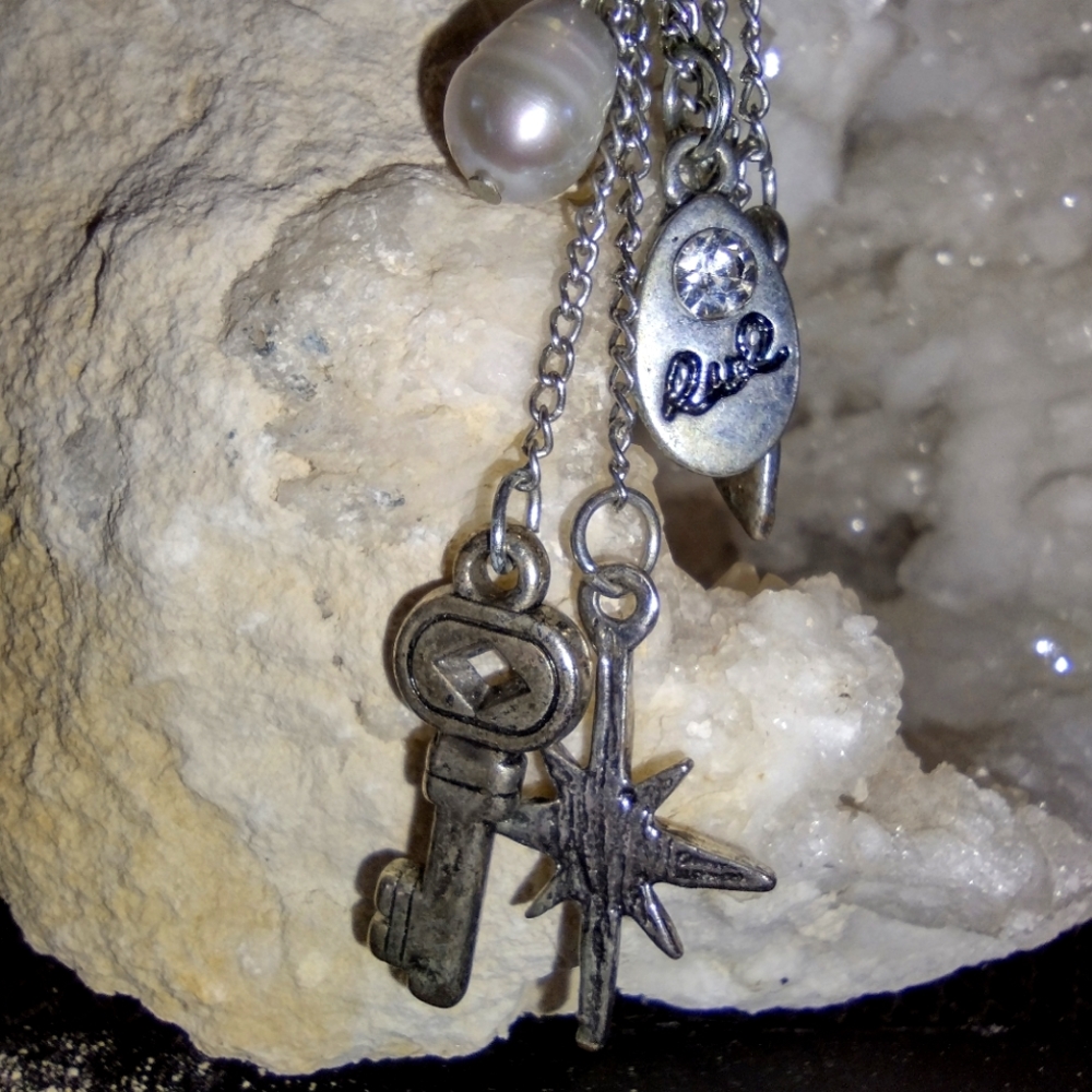 Cute dangle lariat style necklace celestial